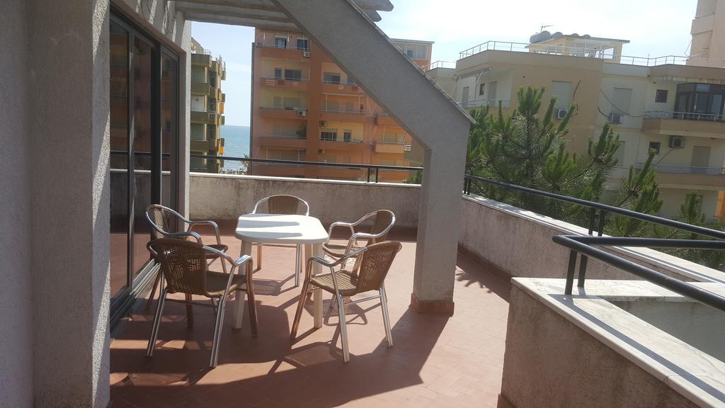 Blu Apartments Durrës Buitenkant foto